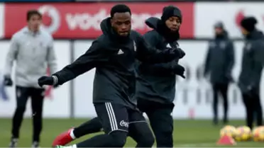 Cyle Larin'de Görüşmeler Başladı