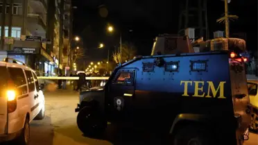 Güncelleme - Diyarbakır'da Çöp Konteynerinde Patlama