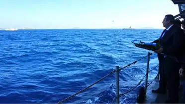 Türk Sahil Güvenliği, Yunanistan Savunma Bakanı'nı Kardak'a Yaklaştırmadı