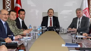 Mahalli Çevre Kurulu Toplantısı Vali Pehlivan Başkanlığında Gerçekleştirildi