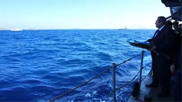 Yunan Bakan Kardak'a Yaklaştırılmadı