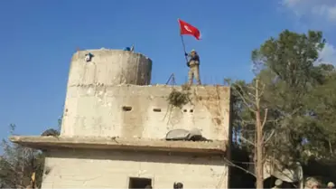 Zeytin Dalı Harekatı'nda Burseya Dağı YPG'den Alındı! Mehmetçik, Kuleye Türk Bayrağı Dikti