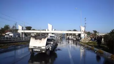 Kazada Alev Alan Lpg'li Otomobildeki 5 Kişi Yanmaktan Son Anda Kurtarıldı