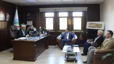 Sağlıkçılardan Başkan Şahin'e Ziyaret
