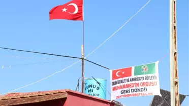 Sınırda Çok Anlamlı Pankart