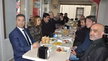 Zonguldak'ta 35 Yıldır Berberlik Yapan Koç, Başkanlığa Talip