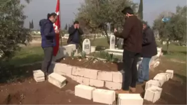 Roketli Saldırıda Hayatını Kaybeden Genç Kız Ağabeyinin Mezarının Yakınına Defnedildi