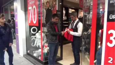 Elazığ'dan Zeytin Dalı Harekatına Bayraklı Destek