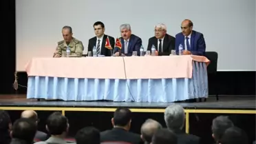 Kars'ta 'Okul Güvenliği ve Uyuşturucu ile Mücadele' Toplantısı Yapıldı