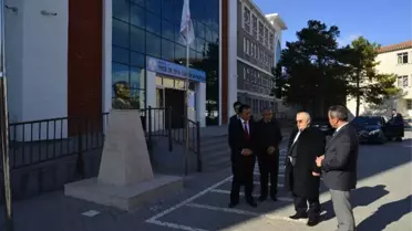 Okullarda Vali Necati Şentürk Okulları Denetledi