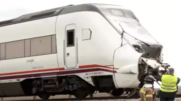ABD'de İki Tren Çarpıştı: 2 Ölü, 50 Yaralı