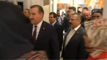 Gençlik ve Spor Bakanı Bak: 'Kimse Türklere Meydan Okumasın'