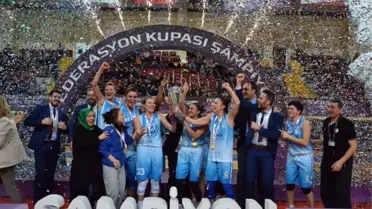 Tkbl Federasyon Kupası İzmit Belediyespor'un