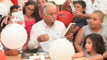 Bayraklı'nın Kütüphaneleri Örnek Oluyor