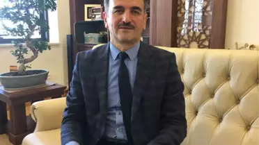 Gemlik Belediye Başkanı Refik Yılmaz: 'Gemlik Hiçbir Yere Gitmiyor, Yerinde Dönüşüyor'