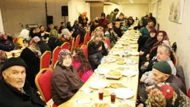 Bakıma Muhtaç 980 Ailenin Evine Düzenli Olarak Hizmet Gidiyor
