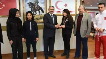 Başkan Alıcık, Boks Takımını Ödüllendirdi