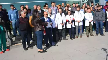 Tatvan'da Bir Doktor Darp Edildi