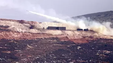 Çok Namlulu Roket Atarlardan Afrin'e Yoğun Atış