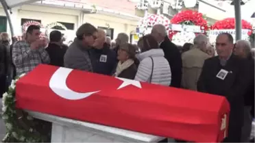 İzmir Emekli Büyükelçi Nabi Şensoy Toprağa Verildi