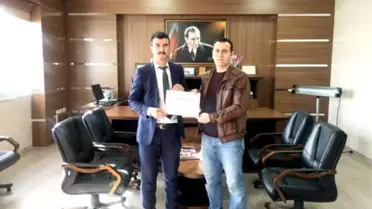 Okul Müdürüne Başarı Belgesi