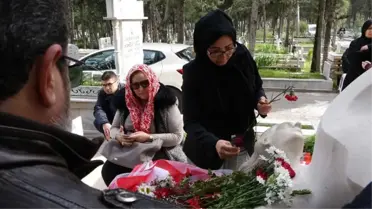 Özgecan Aslan, Ölümünün 3. Yılında Mezarı Başında Anıldı