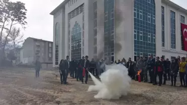 Belediye Personeline Yangın Söndürme Eğitimi