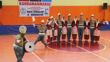 Kahramanmaraş'ta Okullararası Halk Oyunları Turnuvası
