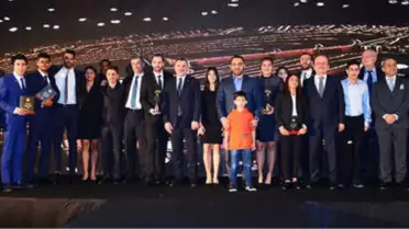 Bakan Bak: 'Hedef 2020 Tokyo Olimpiyatları'