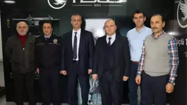 Yeni Geliştirilen Piyade Tüfeğini Görmeye Geldiler