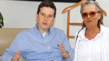 Ömür boyu hapis cezası alan Nazlı Ilıcak'ın oğlu karardan sonra ilk kez konuştu