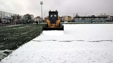 Sahadaki Karı Temizlemek İçin Seferber Oldular