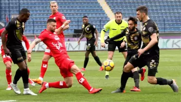 Spor Toto Süper Lig: Osmanlıspor: 0 - Antalyaspor: 0 (İlk Yarı)
