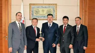 Ağrı Gençlik Merkezi Ocak Ayının En İyi Gençlik Merkezi Seçildi