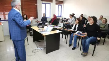 Odunpazarı'nda Eğitimli Bakıcılar Yetişiyor