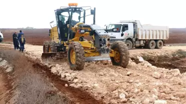 Akçakale Köyleri Yazın Tozdan Kışın Çamurdan Kurtuluyor