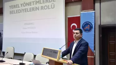 Tütüncü, Öğrencilere Yerel Yönetimleri Anlattı