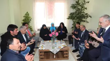 Başbakan Yıldırım'dan Konyalı Şehidin Ailesine Taziye Ziyareti