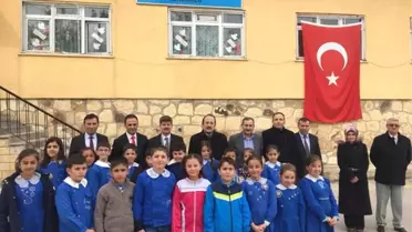Vali Pehlivan, Vatandaşlarla Biraraya Gelerek Ziyaretçileri Kabul Etti