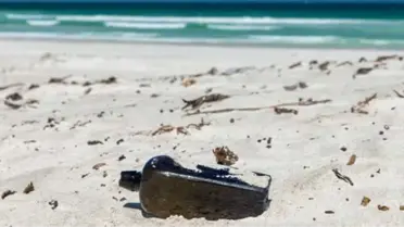 Avustralya'da Dünyanın En Eski Şişe Mesajı Bulundu