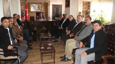 Kaymakam Öztürk, Muhtarlarla Bir Araya Geldi