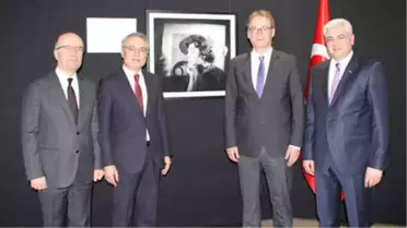 Zamansız Fotoğraflar' Cenevre'de Sergileniyor