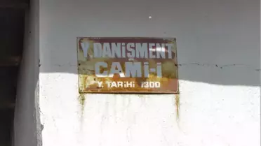 Tarihi Cami Cemaatsiz Kaldı