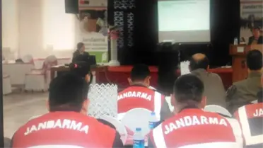 Aydın'da Er ve Erbaşlara Kadına Şiddetle Mücadele Eğitimi