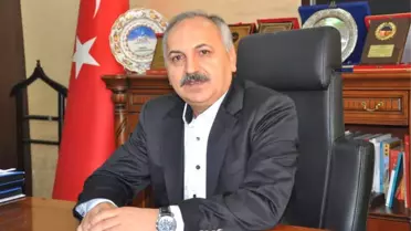 Kaçakçılıkla Mücadeleye Esnaftan Afişli Destek