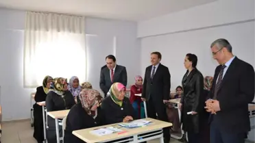 Darende'de Okuma-yazma Seferberliğine İlgi Büyük