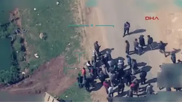 YPG'li Teröristler, Afrin'i Terkeden Sivillerin Arasına Girip Kaçıyor