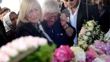 Mina Başaran'a Veda Eden Anne ve Babası Gözyaşlarına Boğuldu