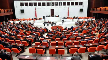 Eski Bakanlardan Mehmet Fenni İslimyeli Hayatını Kaybetti