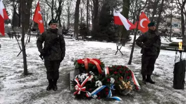 Galiçya Cephesi'nde Şehit Düşen Türk Askerleri Polonya'da Anıldı